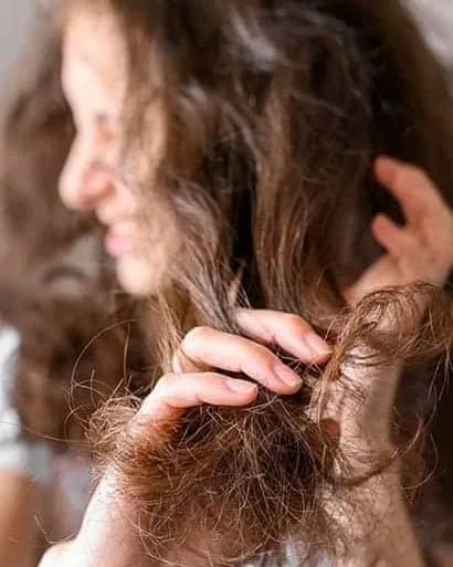https://hypeready-admin-prod.s3.amazonaws.com/closebi-prod/Frizzy-Hair-Treatment-DCP31